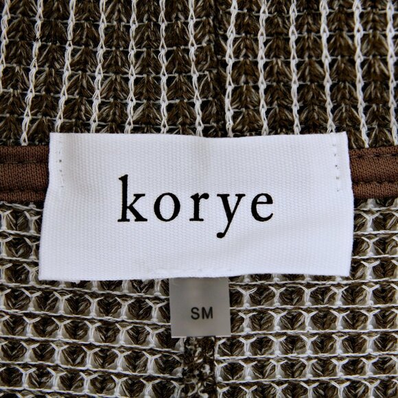 NWOT Korye Cowl Neck Dolman Sleeves Oversized Sweater Olive - Picture 8 of 8